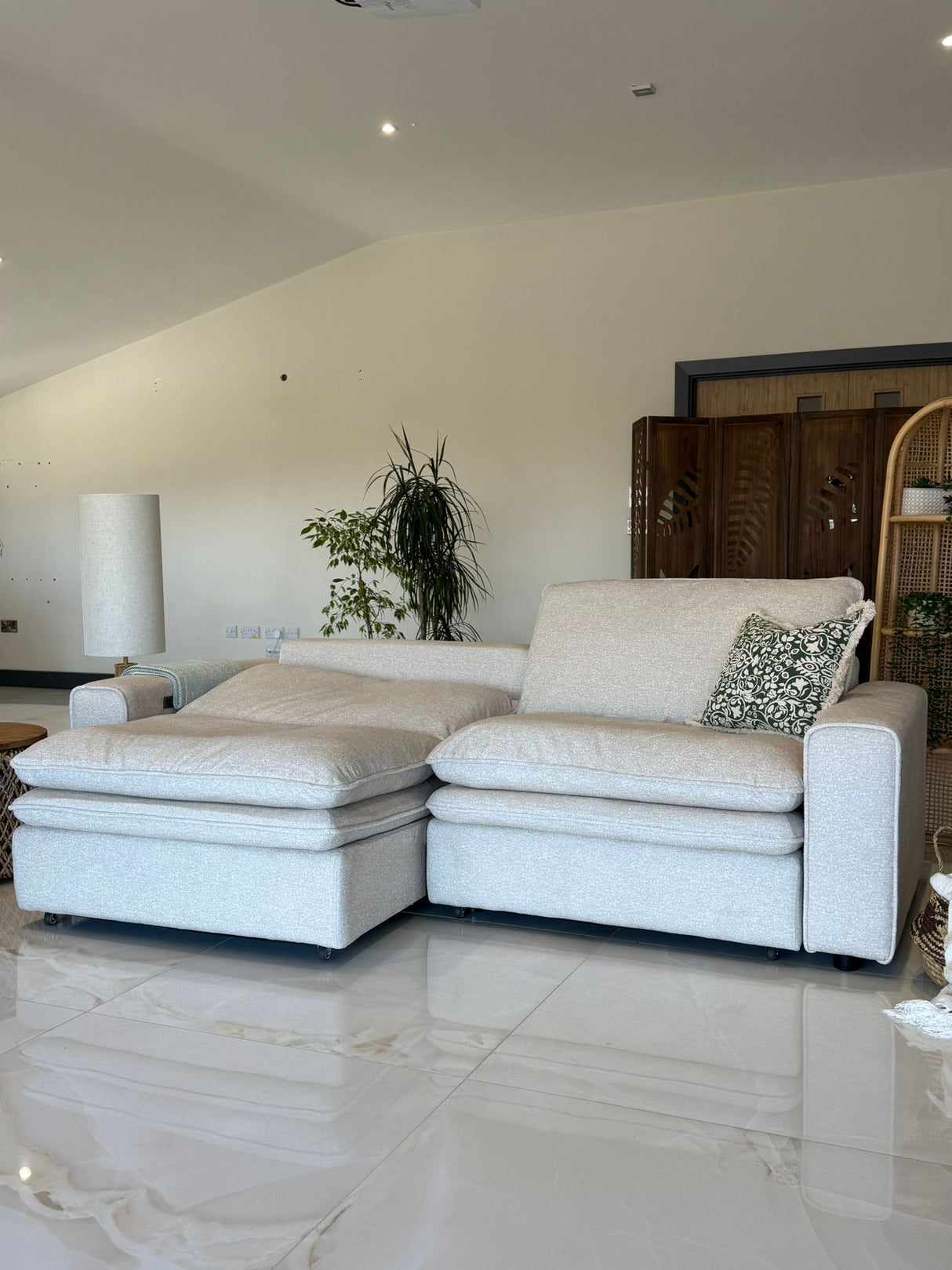 Bella Cloud 3 Seat Electric Cinema Sofa (Available in Beige or Grey)