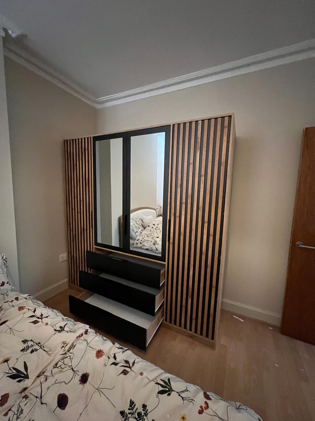 196cm San Francisco Wardrobe (Available in black/oak wotan or white/oak wotan)