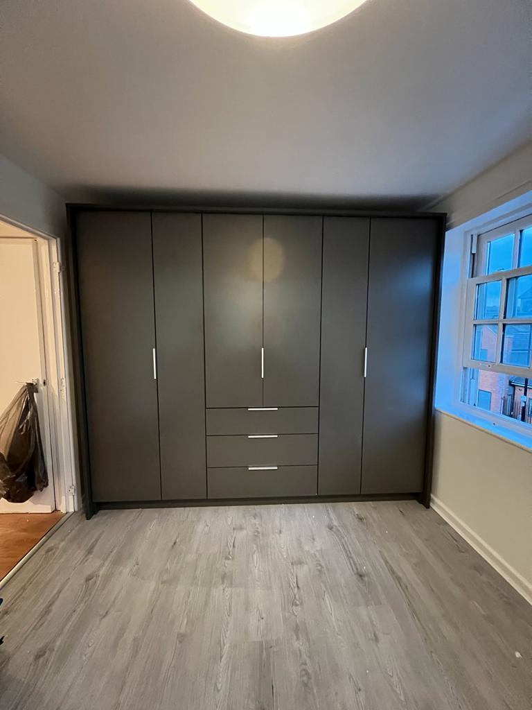 255cm New Jersey Hinged Door Wardrobe (Available in White or Grey)