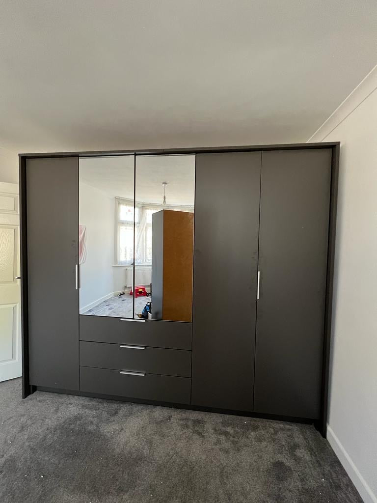 255cm Ohio Hinged Door Wardrobe (Available in White or Grey)