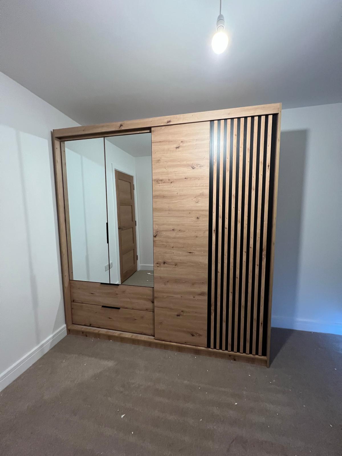 203cm Missouri Door Wardrobe with Drawers (Available in Artisan Oak or White/Oak)