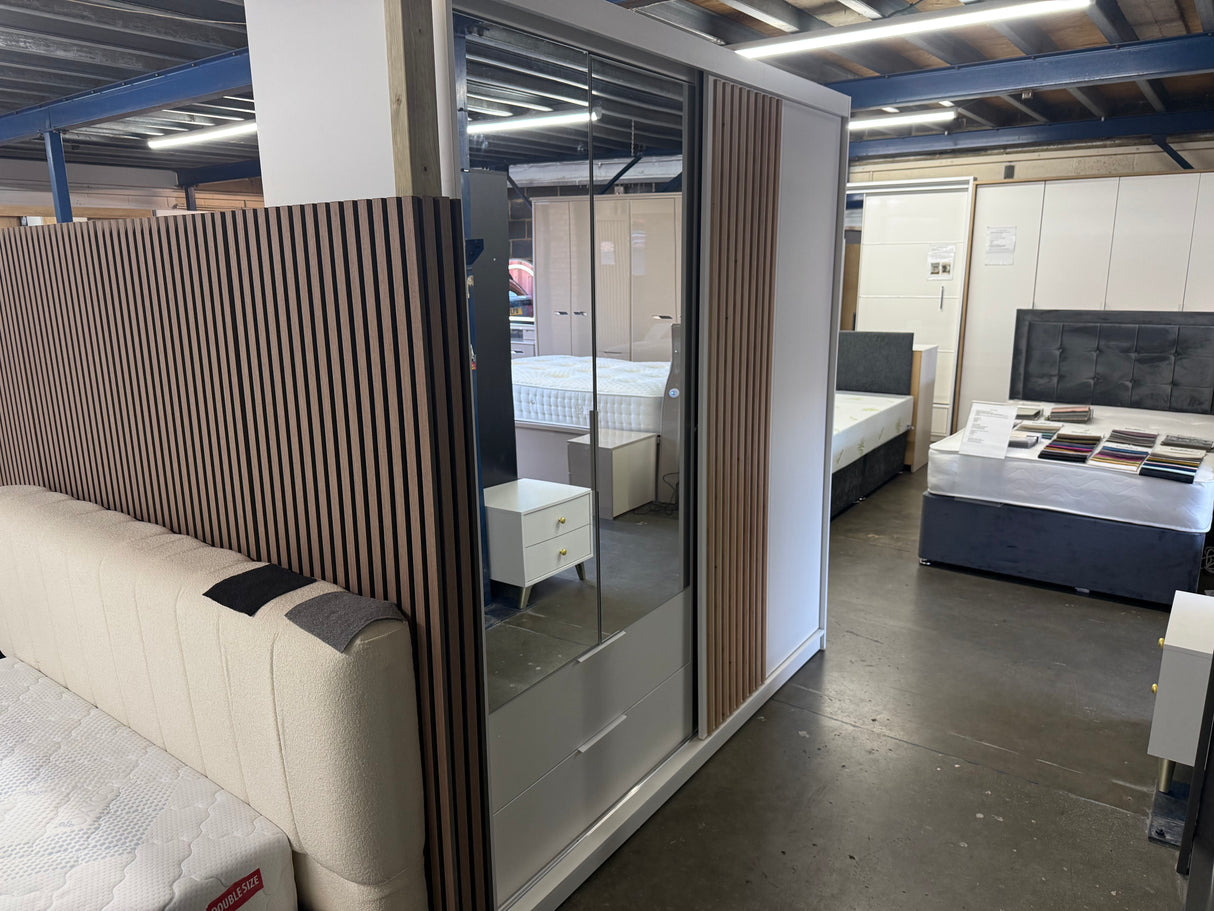 203cm Missouri Door Wardrobe with Drawers (Available in Artisan Oak or White/Oak)