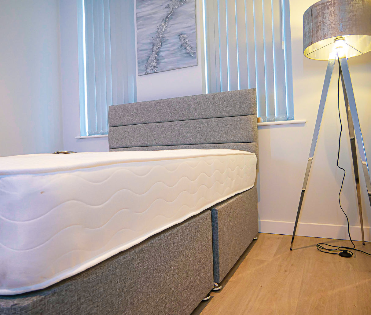 The Camden Bundle Divan Bed (Four Drawers)