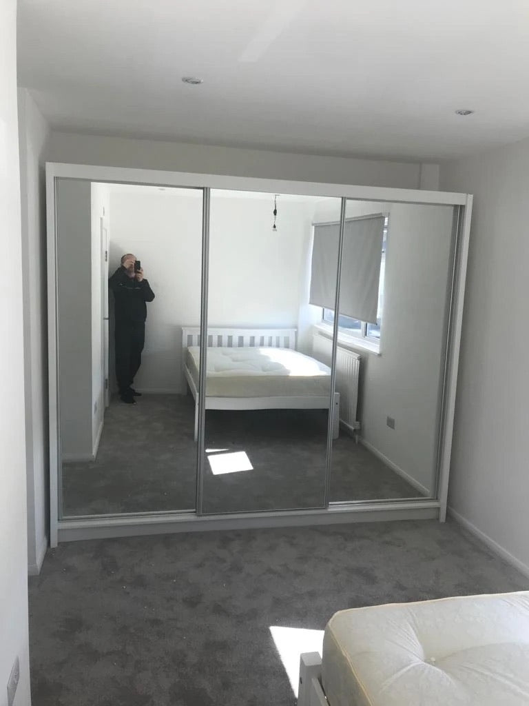 250cm Manhattan Sliding Door Wardrobe (Available in White, Grey or Black)