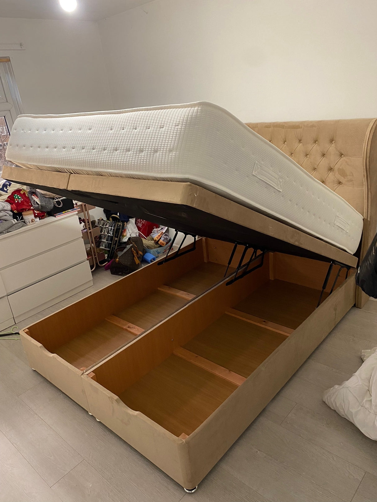 Knightsbridge Floor Standing Headboard With Ottoman Storage Divan Base