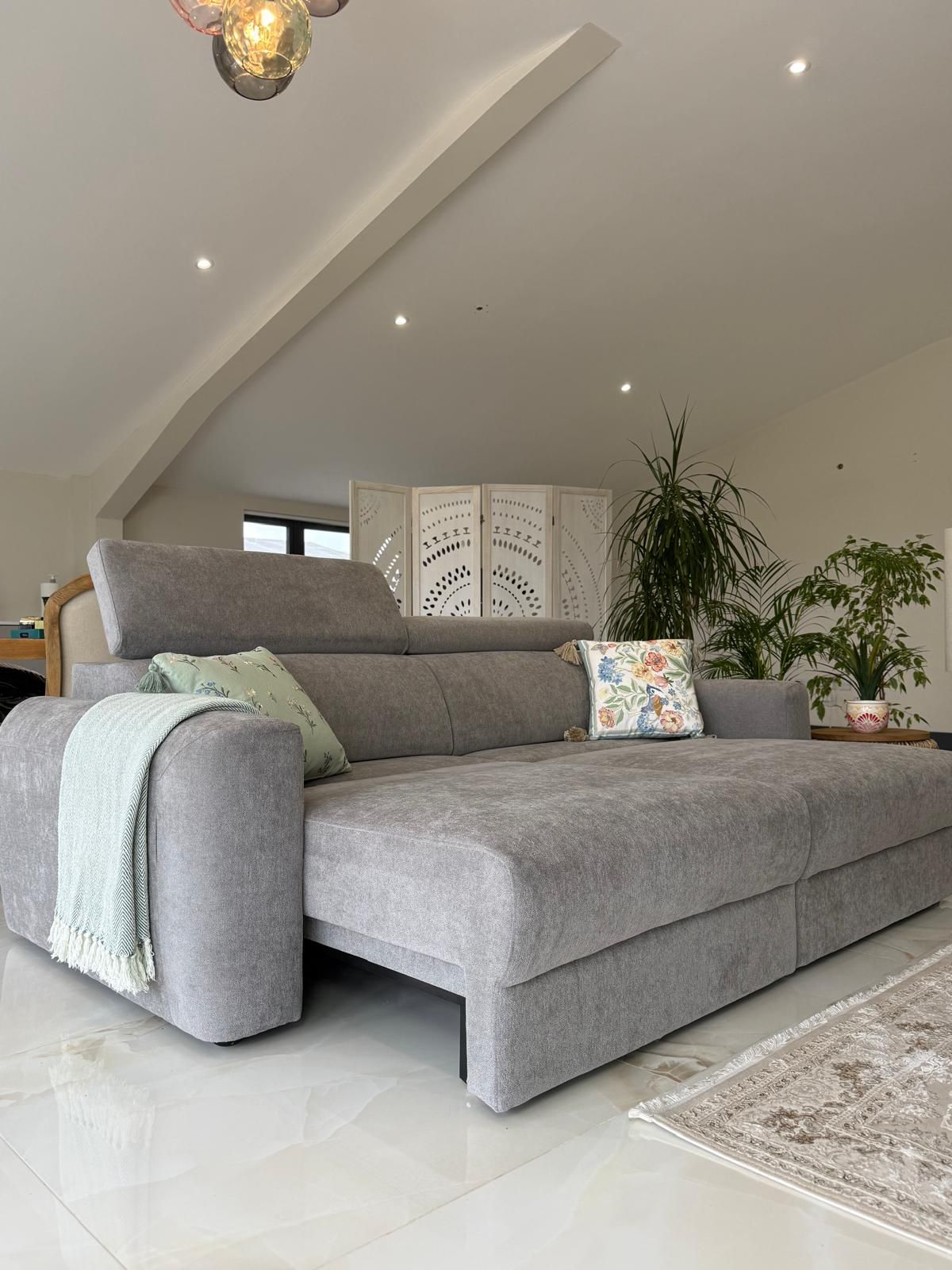 Henley 3 Seat Electric Cinema Sofa (Available in Black, Green, Beige or Grey)