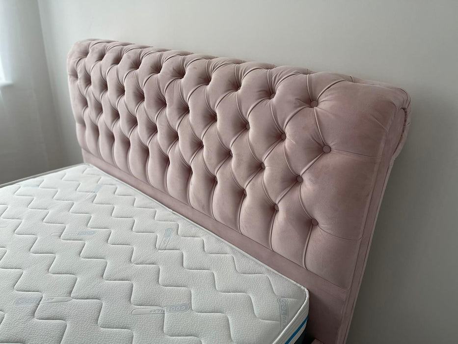 Rose Roll Top Bed