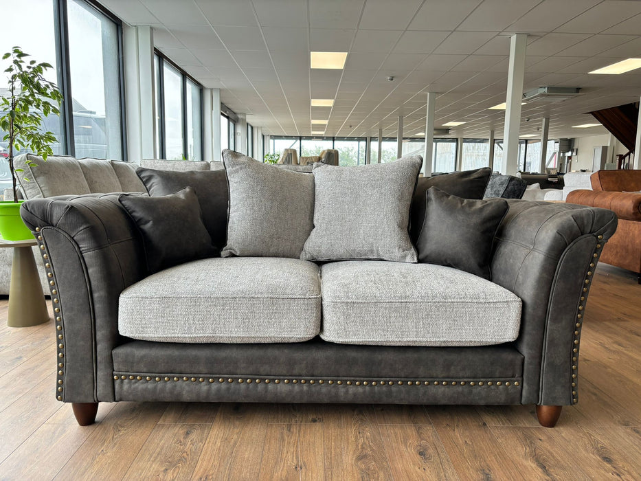 Ruby Sofa