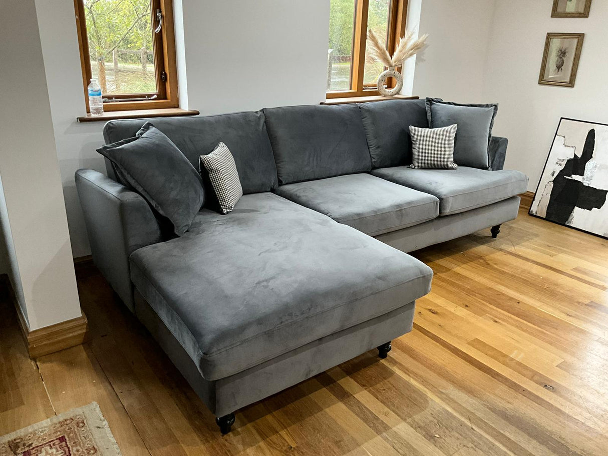 Napoli Chaise Corner Sofa (Available in Plush Velvet Black, Grey or Beige)