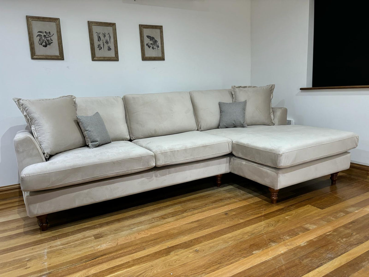 Napoli Chaise Corner Sofa (Available in Plush Velvet Black, Grey or Beige)