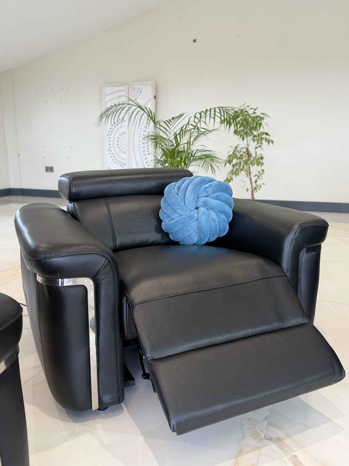 Autumnville Genuine Leather Electric Reclining Armchair Sofa (Available in Tanned Brown or Black)