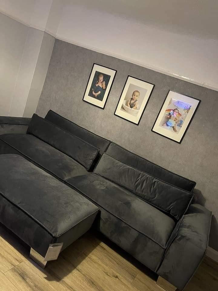 London dark discount grey sofa